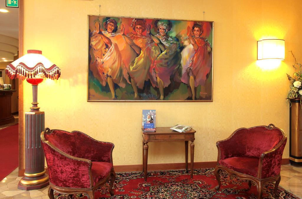 Hotel De Paris Терні Екстер'єр фото