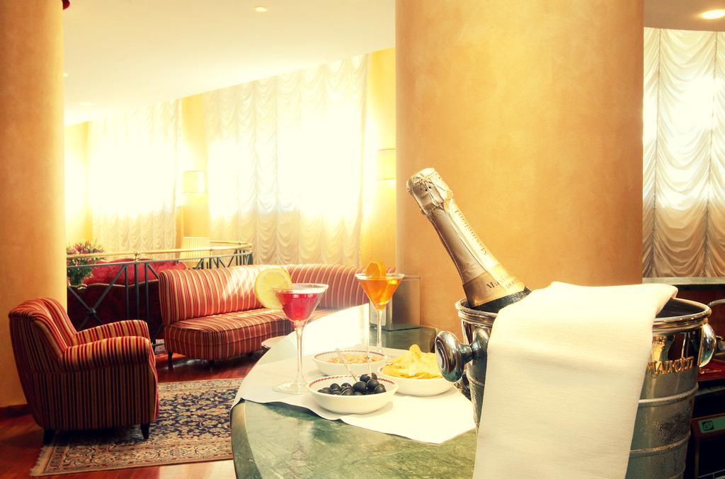 Hotel De Paris Терні Екстер'єр фото
