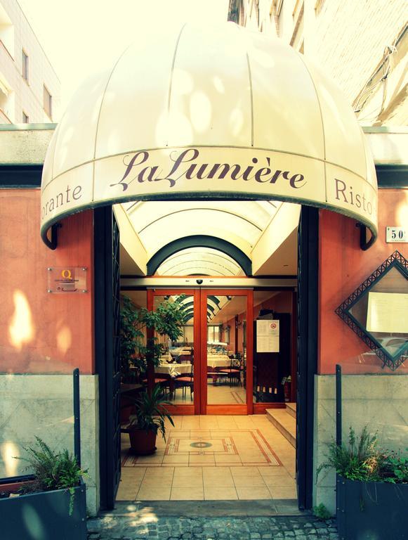 Hotel De Paris Терні Екстер'єр фото