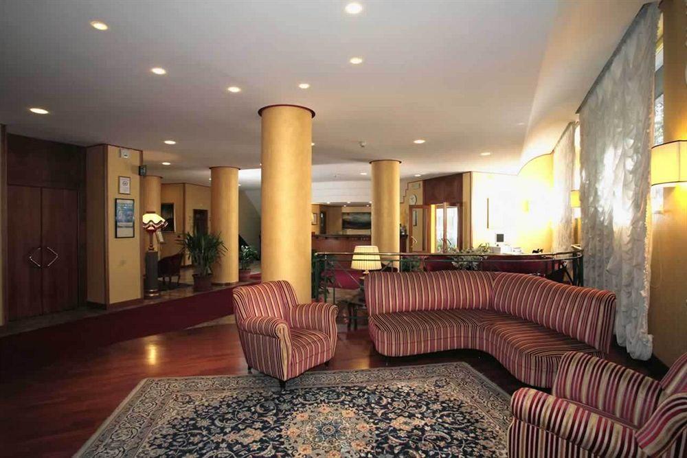 Hotel De Paris Терні Екстер'єр фото